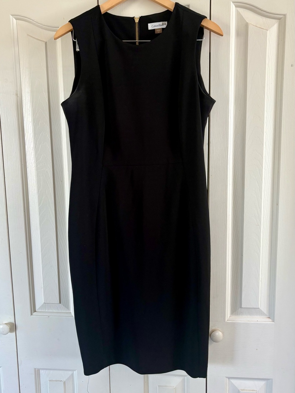 Calvin Klein Black Sleeveless Sheath Dress with Gold Zipper – Size 12